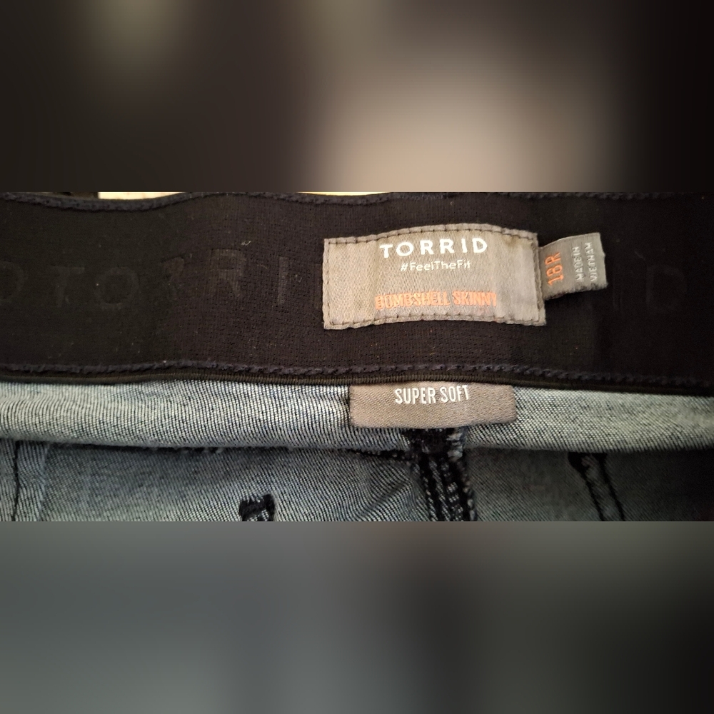 Torrid bombshell skinny womens jeans size 18R casual office boho - Picture 4 of 9